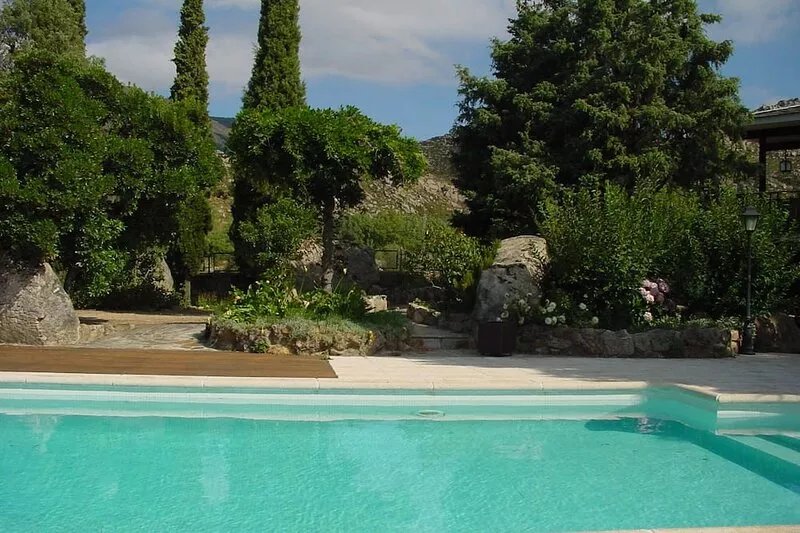 Casa rual completa de 12 plazas max. en la sierra de madrid