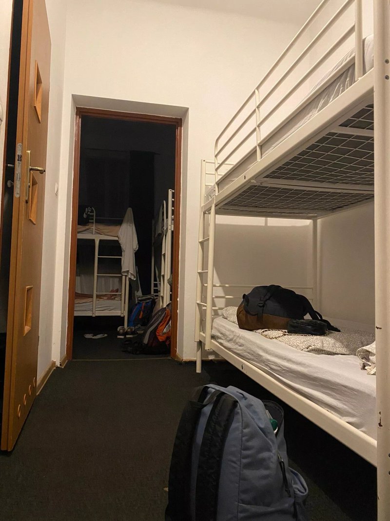 4 Couples & 4 Friends Hostel