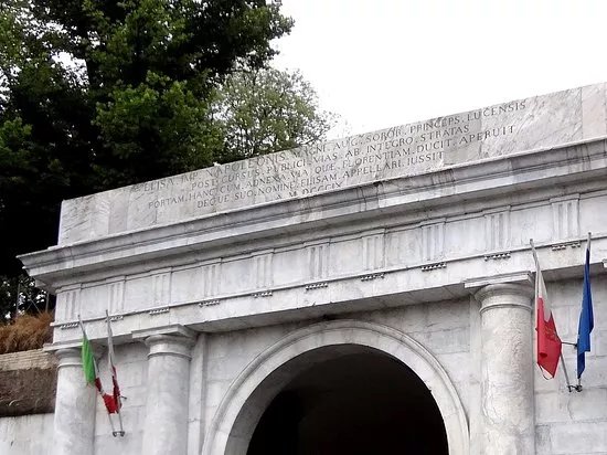 Porta Elisa
