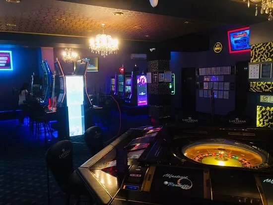 Las Vegas Games - Brasov, Saturn