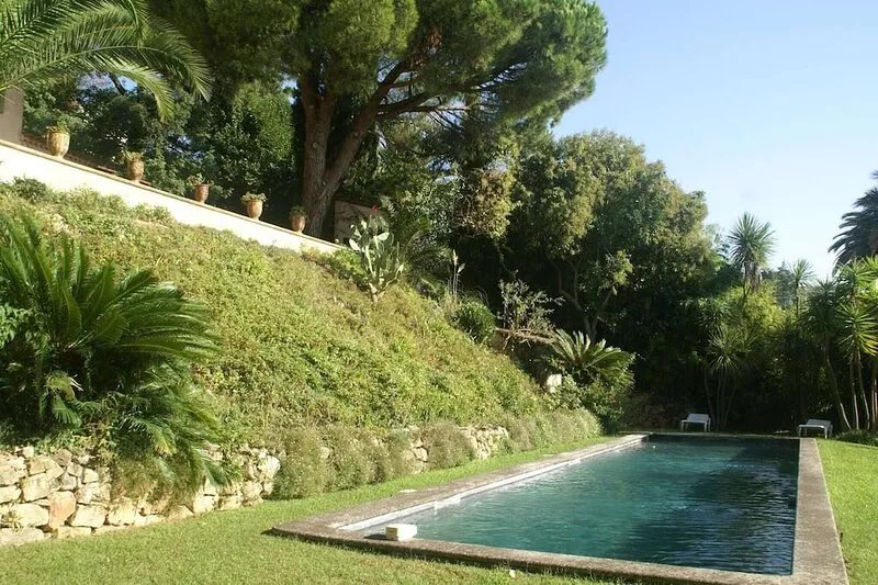 18th century villa in Cannes with pool