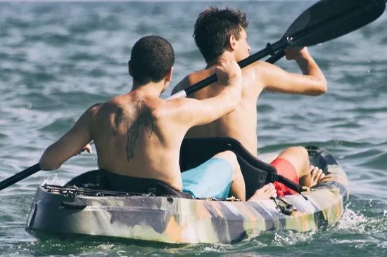 Italia surfing club. Scuola e noleggio SUP, Surf e Kayak
