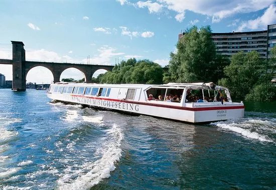 Stromma Under the Bridges of Stockholm