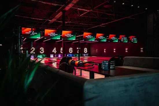 Hala Centralna - Bowling & Food
