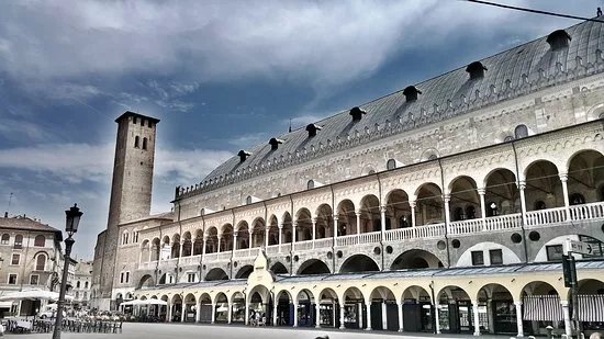 Palazzo della Ragione