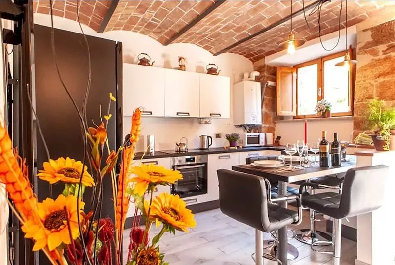 Volterra Countryside House