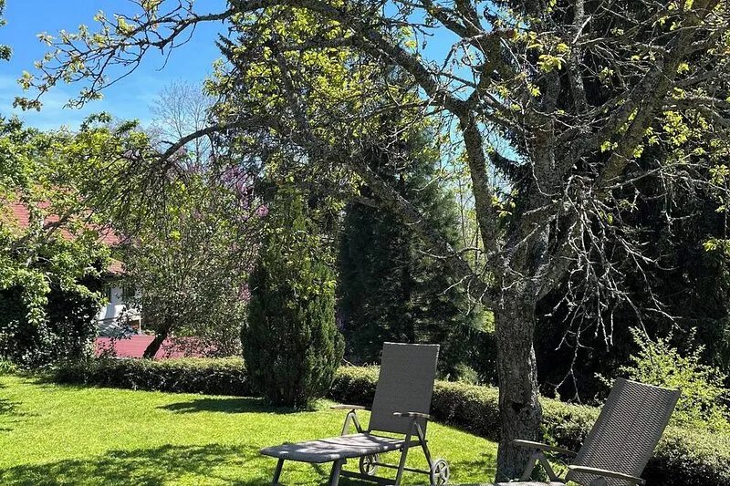 Large, sunny apartment in the middle of the southern Black Forest in a quiet
