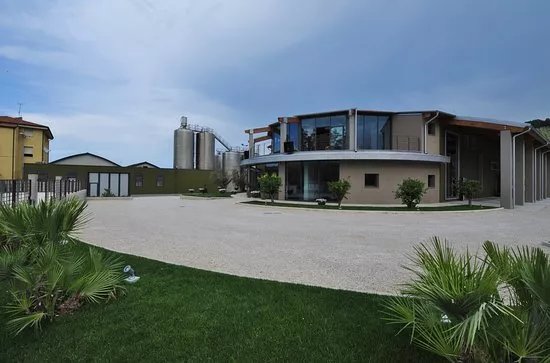 Cantina Di Ruscio