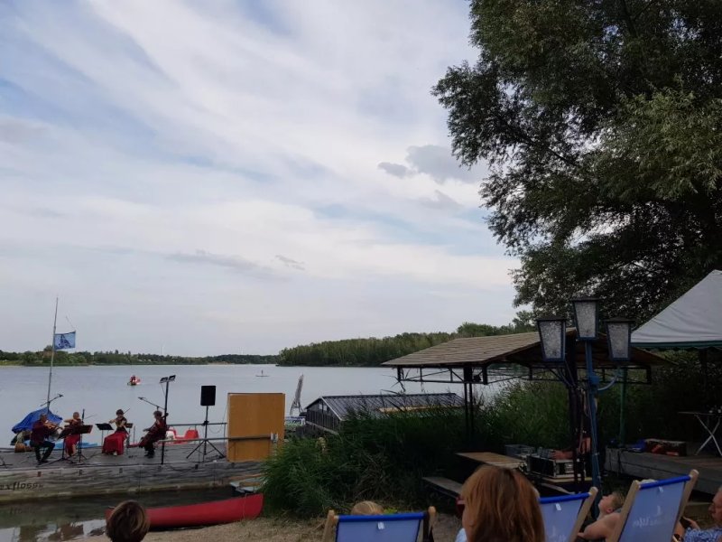 Ab Ans Ufer