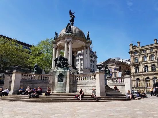 Queen Victoria Monument