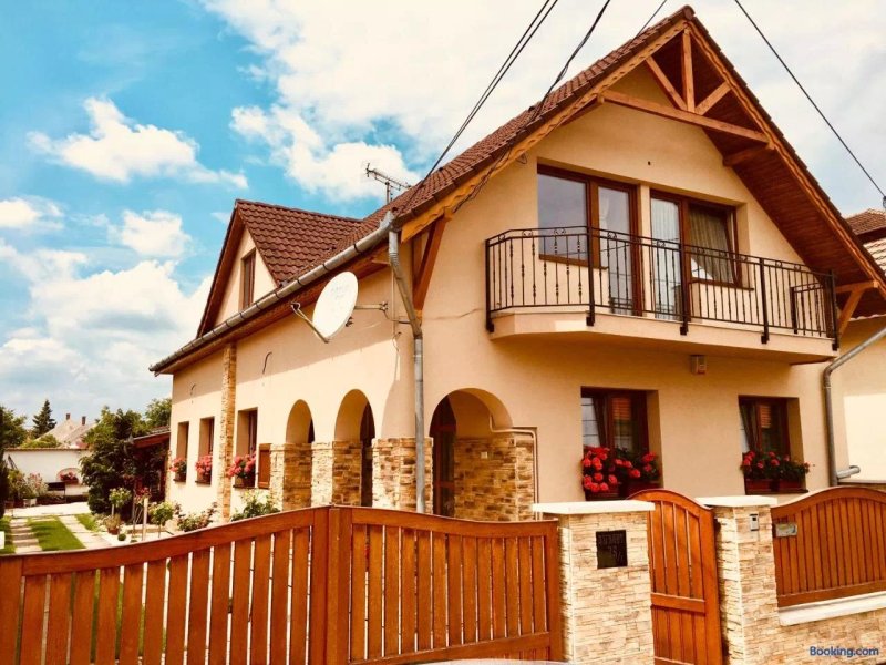 Anna Bathory Apartmanhaz