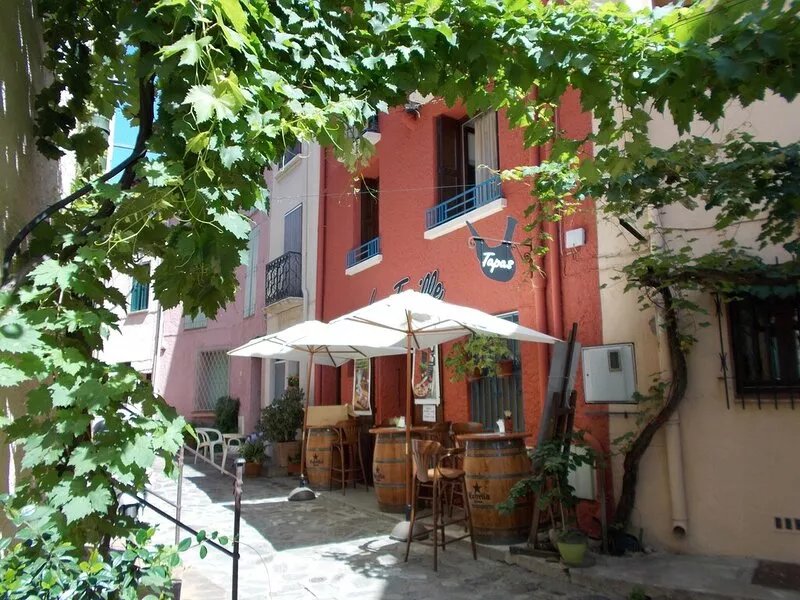 In the heart of the historic center, studio sleeping 2 in Collioure
