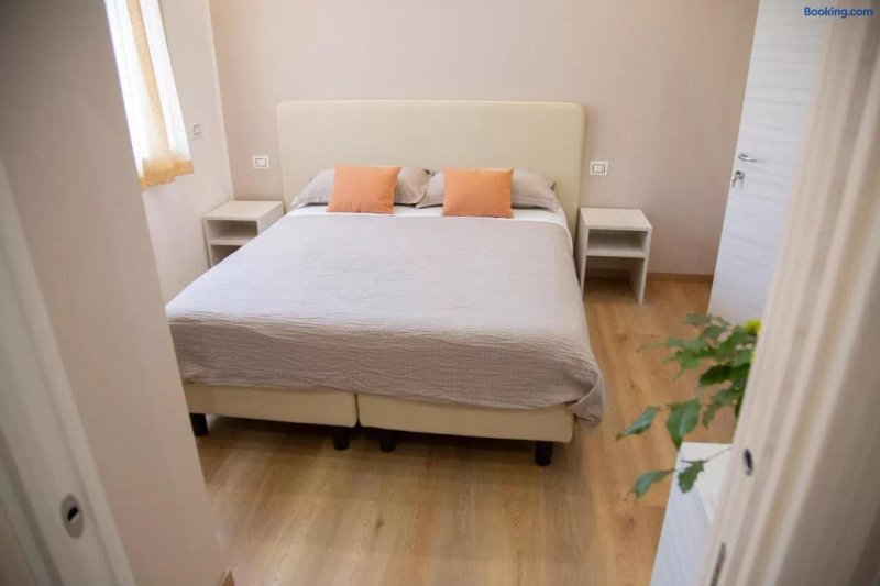 B&B Stellanova