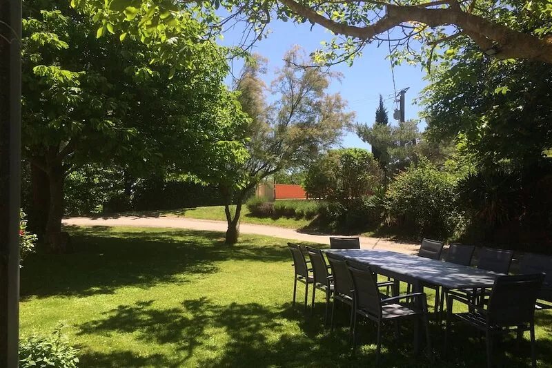 An old renovated farmhouse with a stunning vue, swimming heated pool & golf
