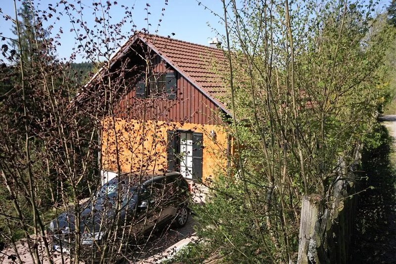 Exclusive house, detached, on the edge of the forest, high-quality furnishings