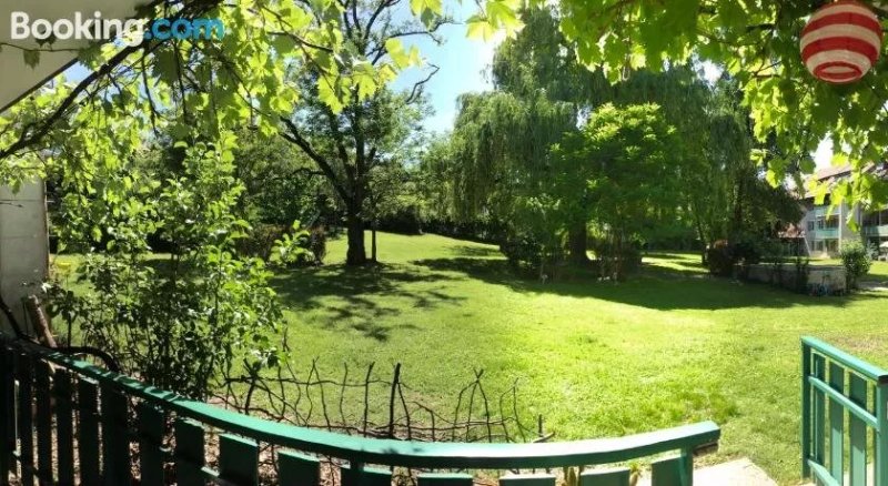 Geneva GVA Geneve Bernex - Homestay TramwayTPG14 - ViaRhona
