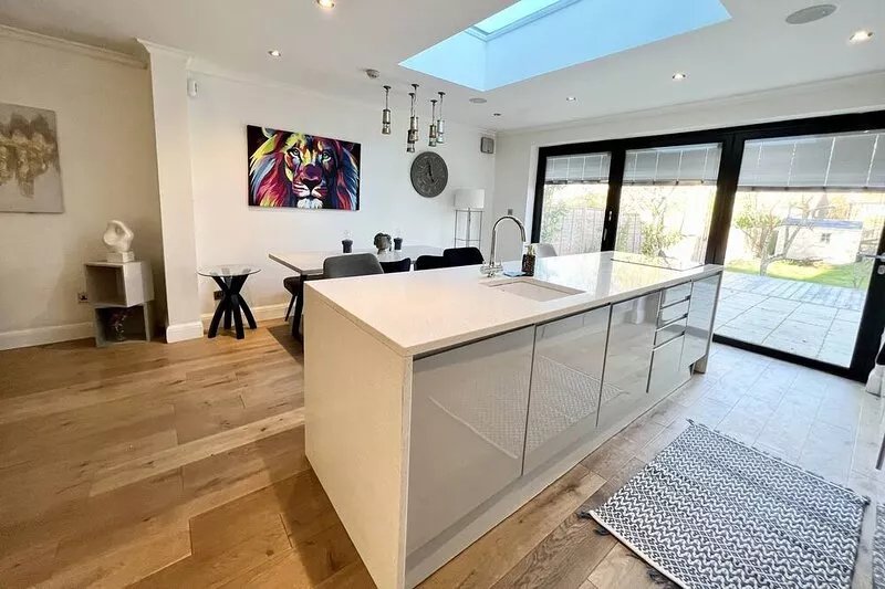 Modern home with parking + large garden