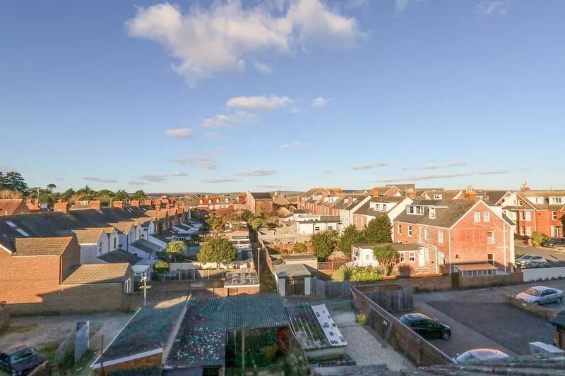 VICTORIAN TOWN HOUSE, pet friendly, with a garden in Weymouth
