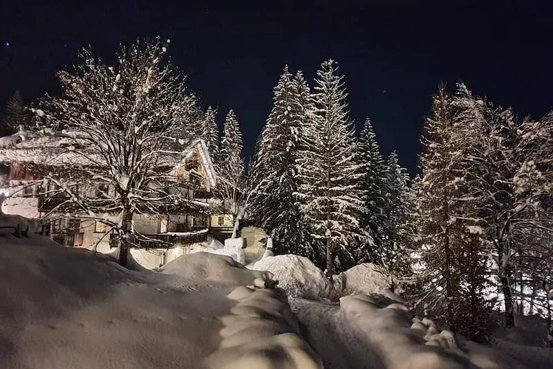 Bright apartment in Cortina, 2nd floor, parking space, free WiFi, pets allowed