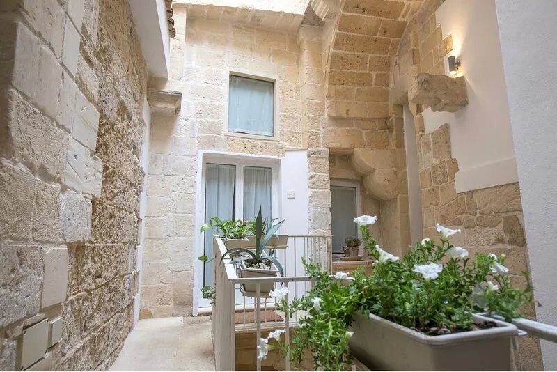 Elegant apartment with kitchen in the heart of Lecce * Discounts for long