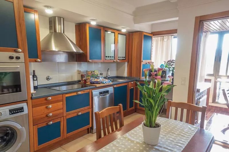 Palace overlooking the Bay (Free parking, A/C, WIFI)
