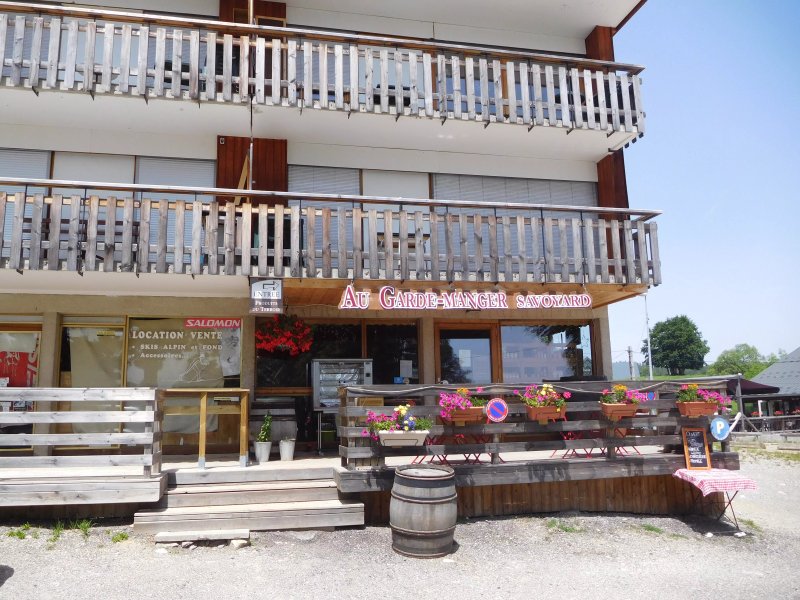 Au Garde Manger Savoyard