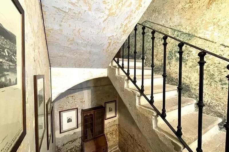 Appartamenti Indipendenti per 4 Persone in Palazzo Storico
