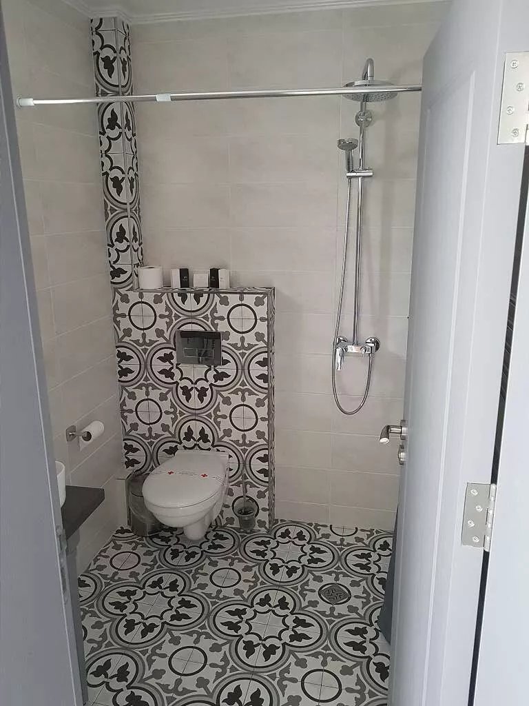 Hotel Parizi