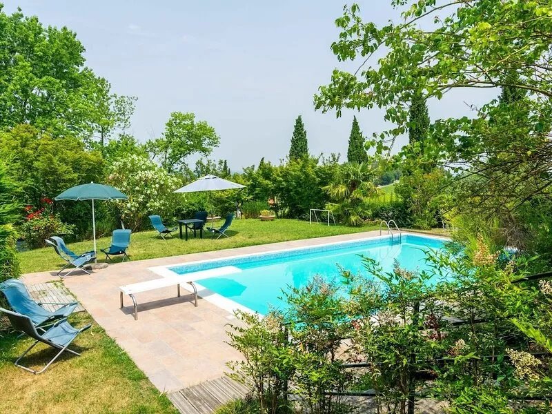 Private Villa with private pool, A/C, WIFI, TV, patio, pets allowed, panoramic