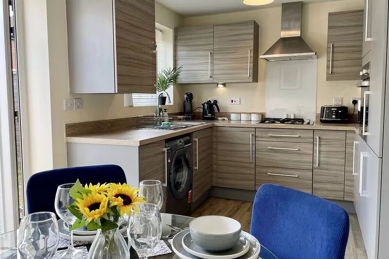 3 Bed House close to NEC/Airport with Free Parking