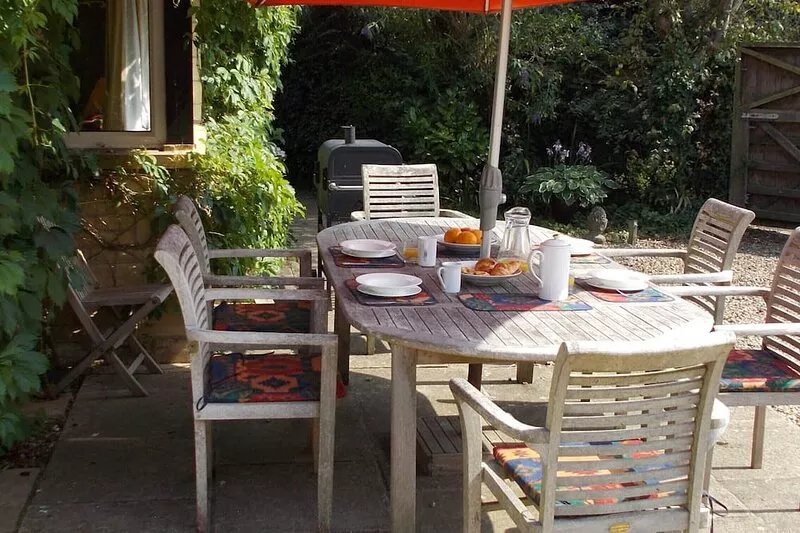 Perfect Cotswold Location within walking distance of Bourton on the Water
