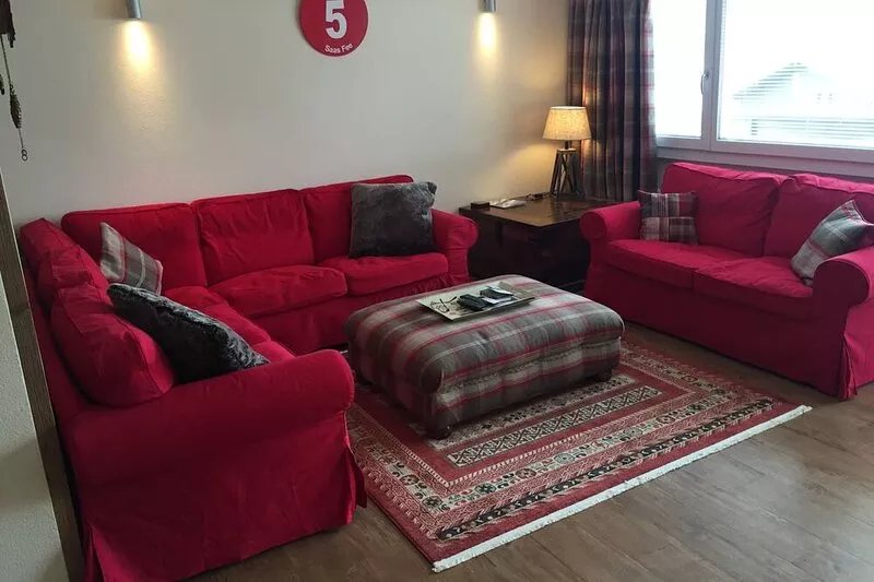 Apartment With Fantastic Views And Ski In Ski Out (Conditions Permitting)