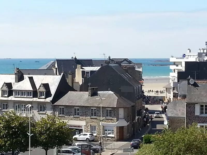 Seaside 2-room apartment T2 + large terrace Pleneuf Val Andre