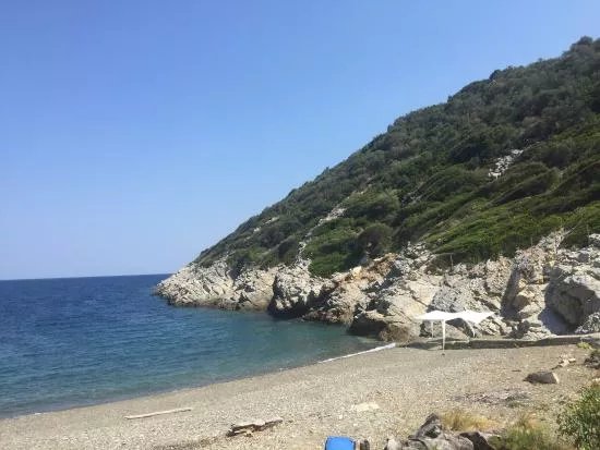 Vrisitsa beach