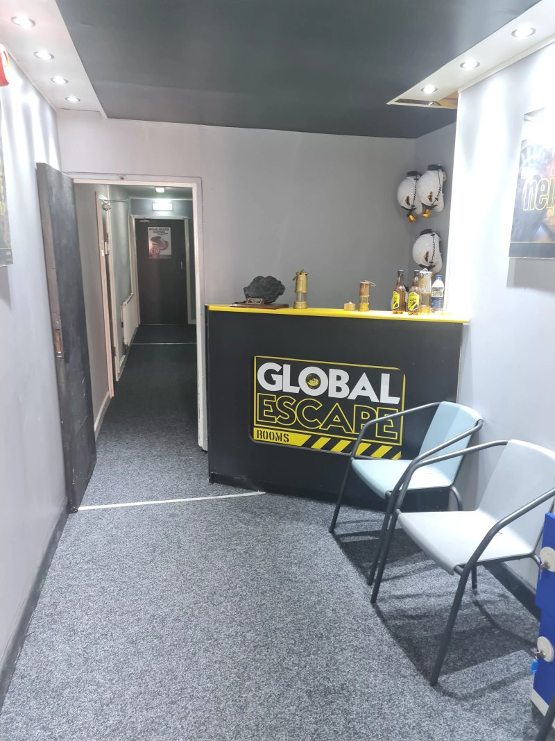 Global Escape Rooms