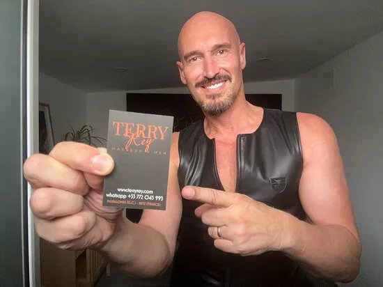 Massage For Men By Terry Rey