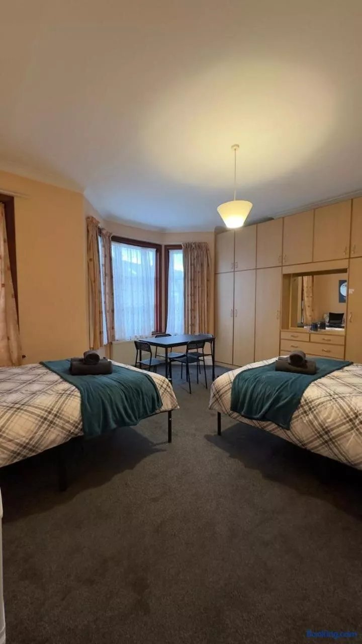 25 Minutes To Central London Rooms 35