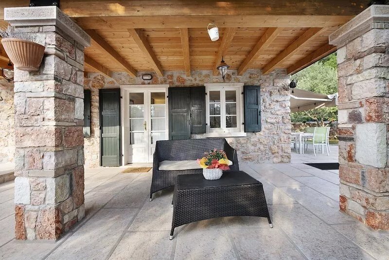 Holiday Home “Rustico Alle Fornare” with Lake and Mountain View