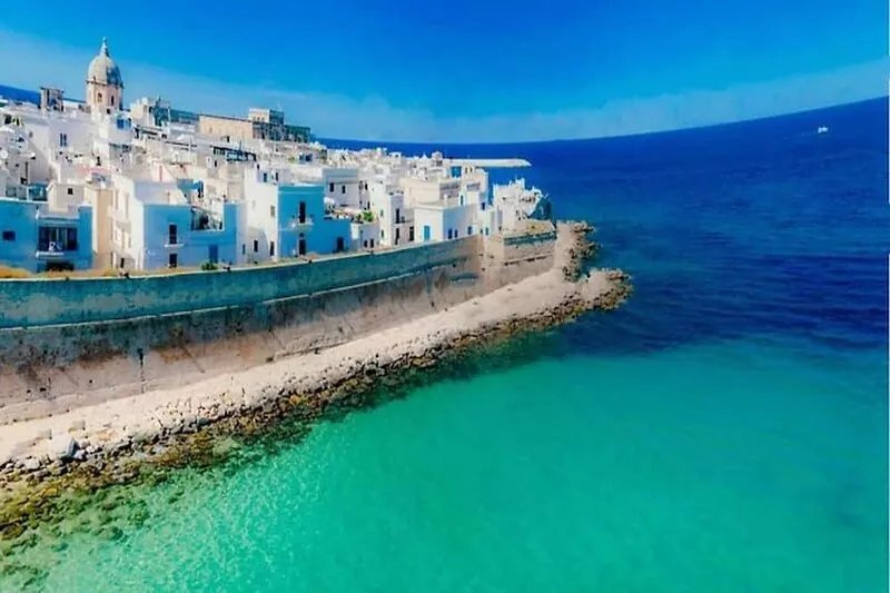 Casa Pepitas apt sea front Monopoli, Monopoli, Italy