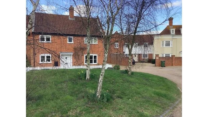 peaceful charming house lovely location