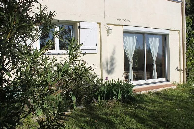 3-star single-storey apartment at the gates of Céret (66400) .