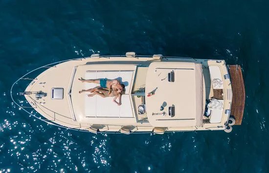 Amalfi Boat Rental