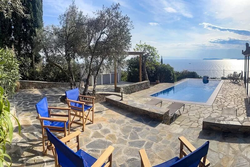 Villa Panorama - Amazing sea view, private pool, sleeps 7, private & peaceful!