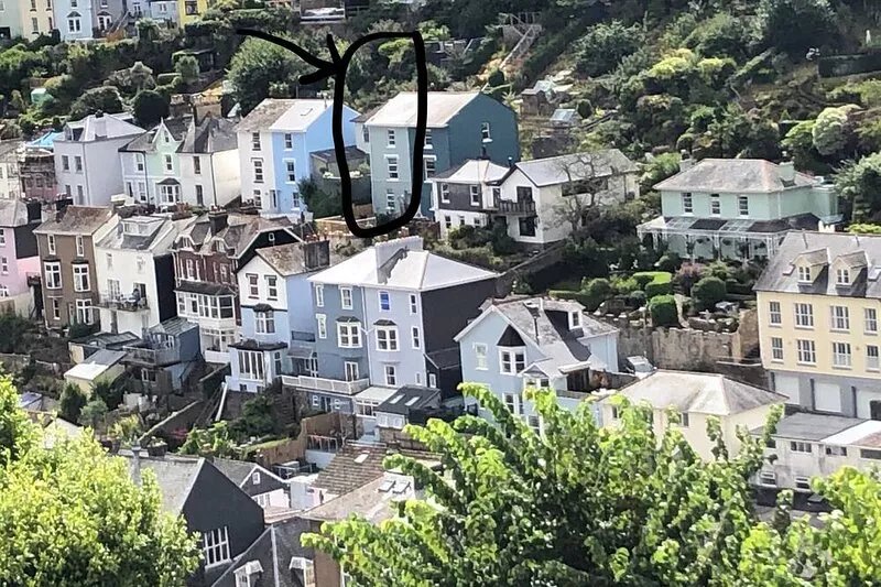 Stunning views, period town house, central Dartmouth close to river, quiet road.
