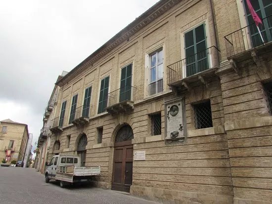 Palazzo De Crecchio