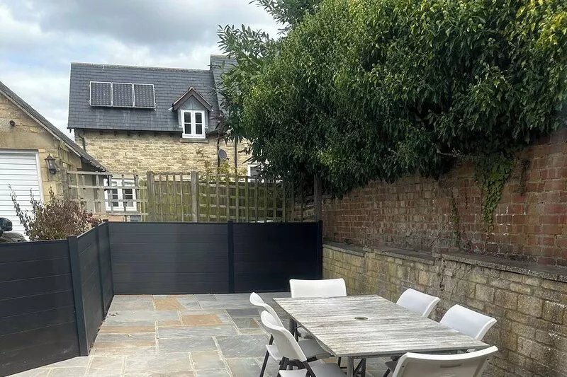 Fully refurbished luxury cottage 150 Meters from Chipping Norton high street
