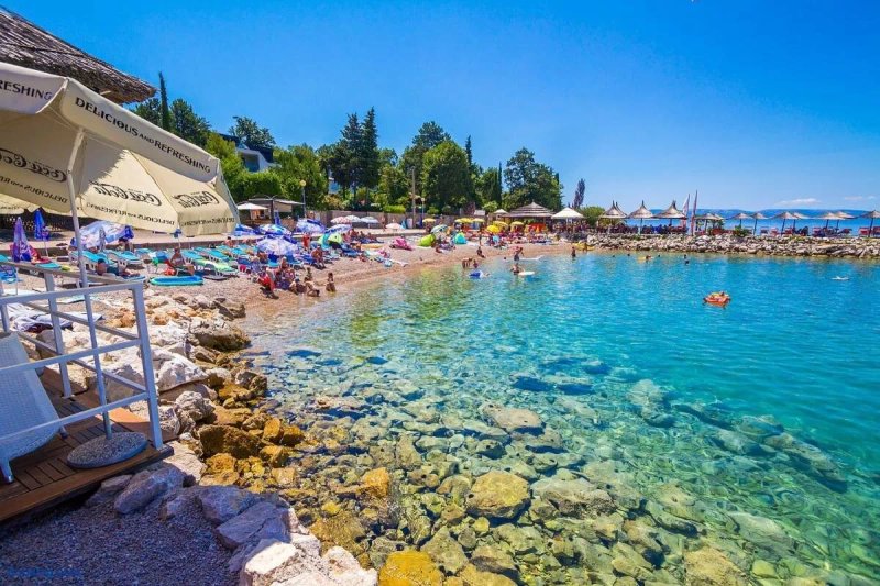 Apartments and Rooms With Parking Space Njivice, Krk - 5398