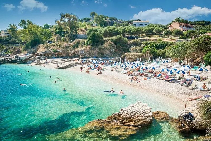 Stylish First Floor Two Bedroom Flat in Kassiopi With Breakfast