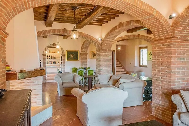 Winery Villa in the heart of Nobile Vineyards.