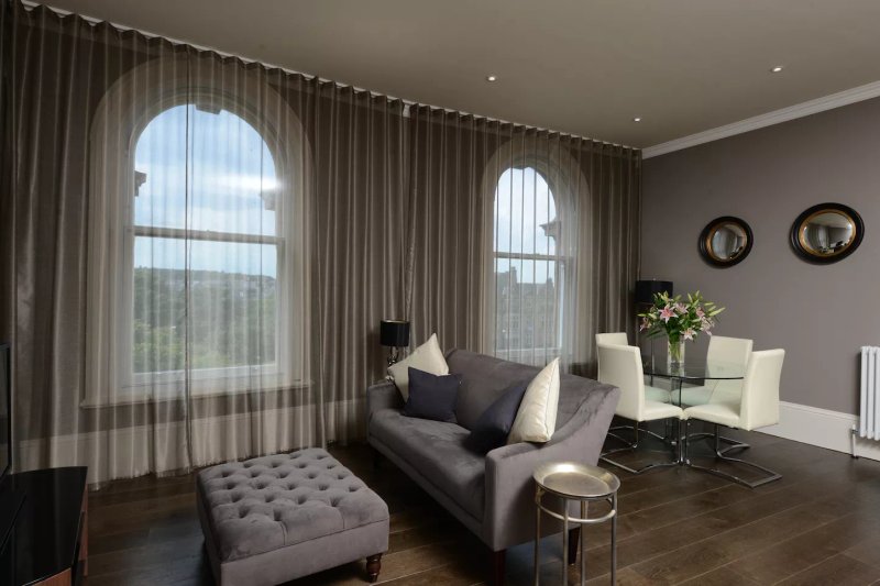 Prospect Crescent